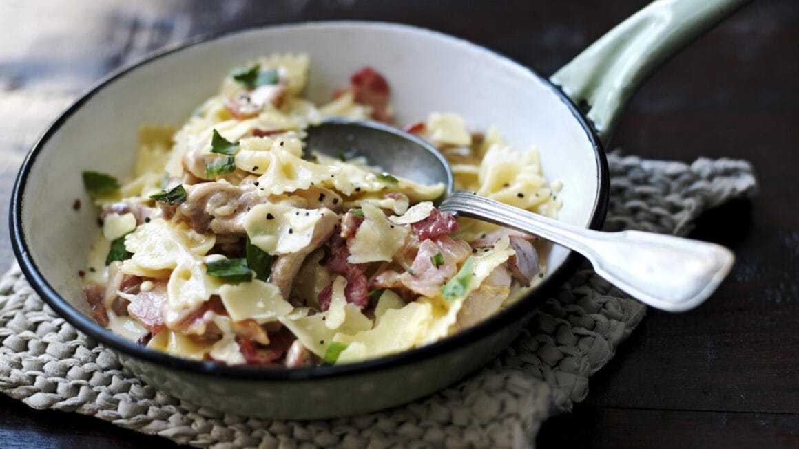 chicken and bacon pasta