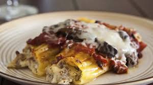 Manicotti with Meat and Ricotta Cheese