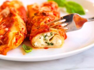Easy Manicotti Recipe